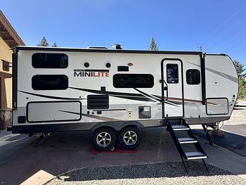 Thumbnail of RV