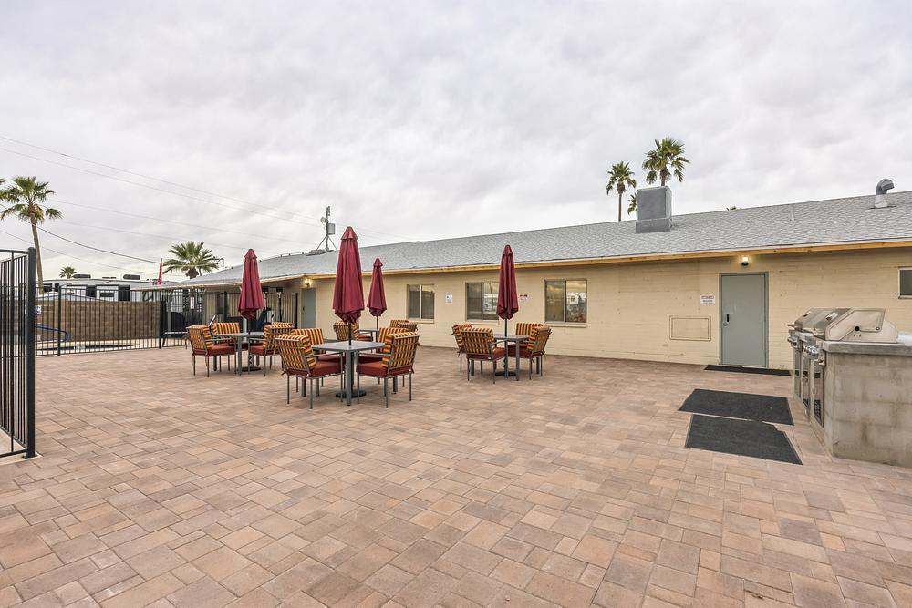 2048x1365 11100 E Apache Trail  Apache Junction  AZ 85120  USA WedFeb0720241707288646074.JPG