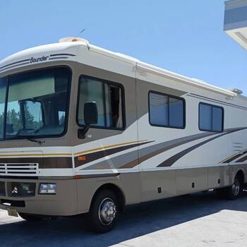 Thumbnail of RV