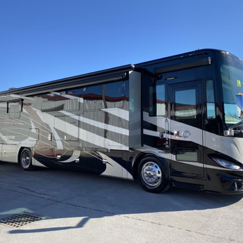 Thumbnail of RV