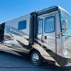 RV for Sale: 2018 VENTANA 3709