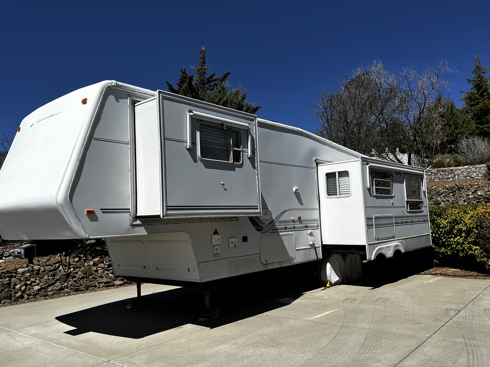 Photo of Rv