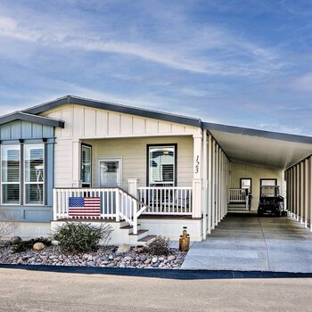 Thumbnail of mobile home