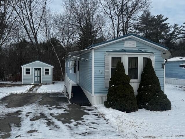 Photo of Mobile Home