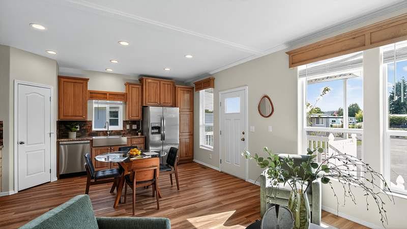 Photo of Mobile Home