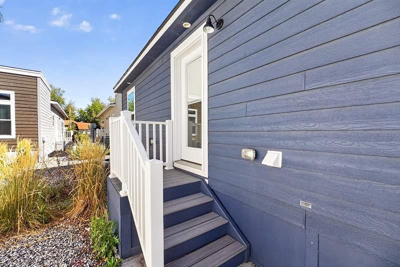 Photo of Mobile Home