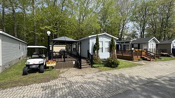 Thumbnail of mobile home