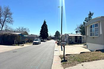 Thumbnail of mobile home