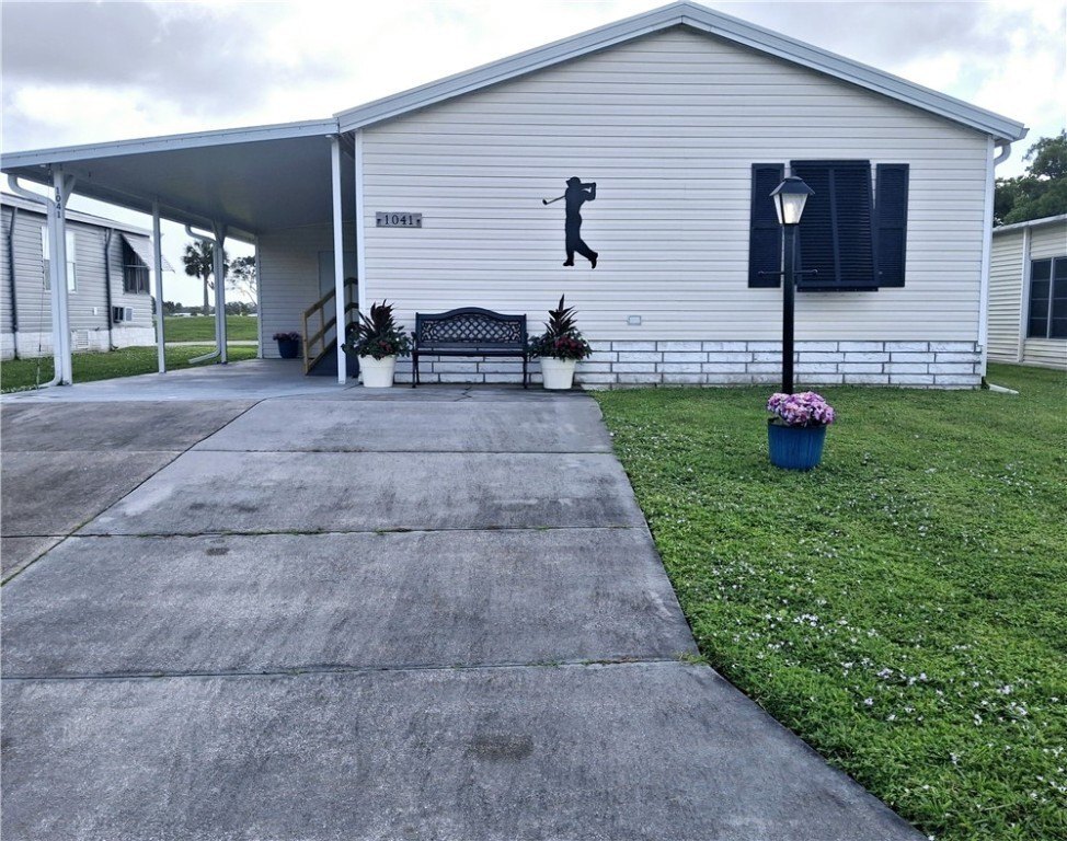 Photo of Mobile Home