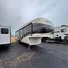 RV for Sale: 2013 PINNACLE 36 REQS