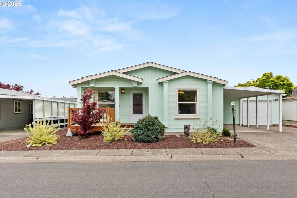 Photo of Mobile Home