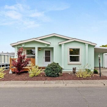 Thumbnail of mobile home