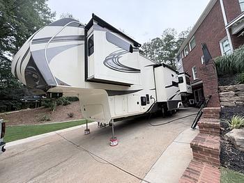 Thumbnail of RV