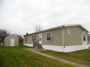 Thumbnail of mobile home