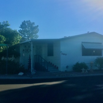 Thumbnail of mobile home