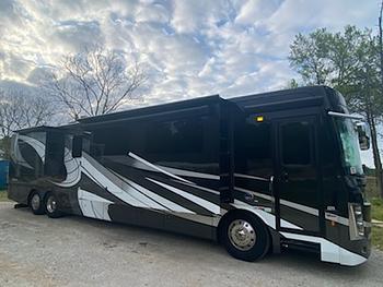 Thumbnail of RV