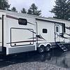 RV for Sale: 2019 CARDINAL LIMITED 3720BHLE