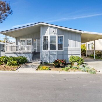 Thumbnail of mobile home