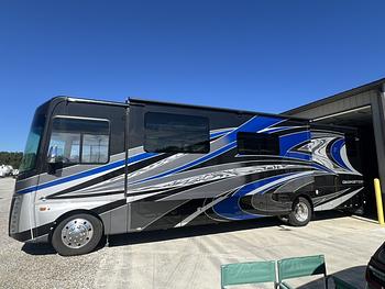 Thumbnail of RV