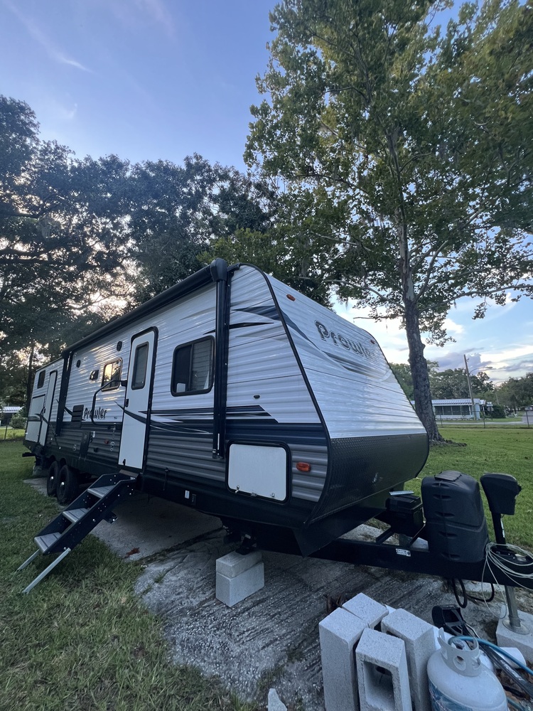 Photo of Rv