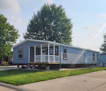 Thumbnail of mobile home