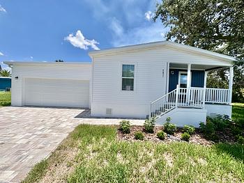 Camelot Lakes Village