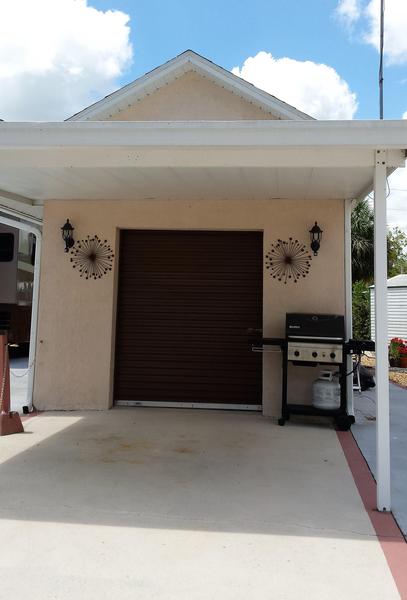 Car port 