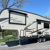 RV for Sale: 2019 ROCKWOOD ULTRA LITE 2441WS