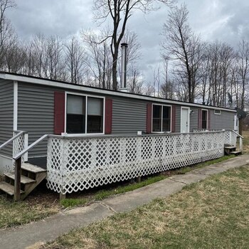 Thumbnail of mobile home