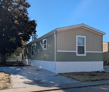 Thumbnail of mobile home