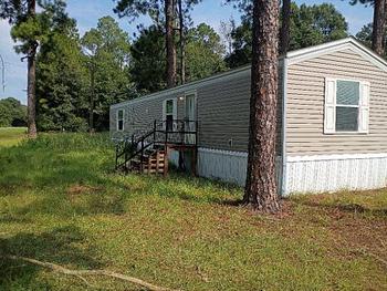 Thumbnail of mobile home