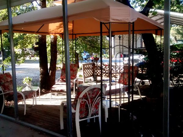 Gazeebo area