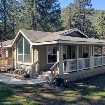 Thumbnail of mobile home