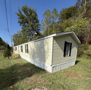 Thumbnail of mobile home