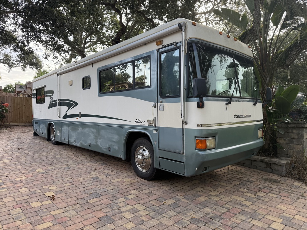 Photo of Rv