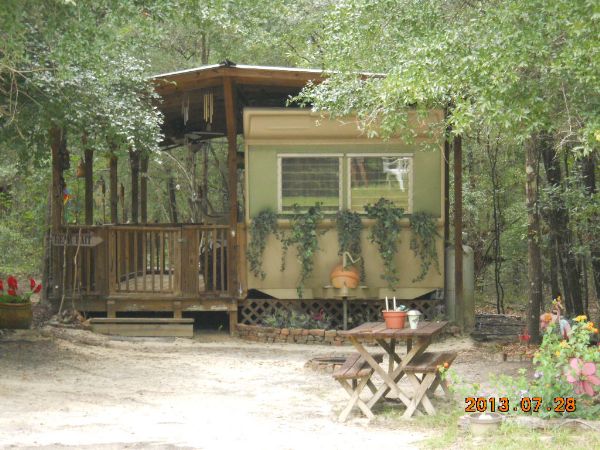 Private Owned Vintage 1957 Casa Mania Campground & Resort