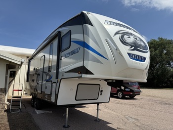 Thumbnail of RV
