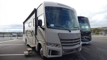 Thumbnail of RV