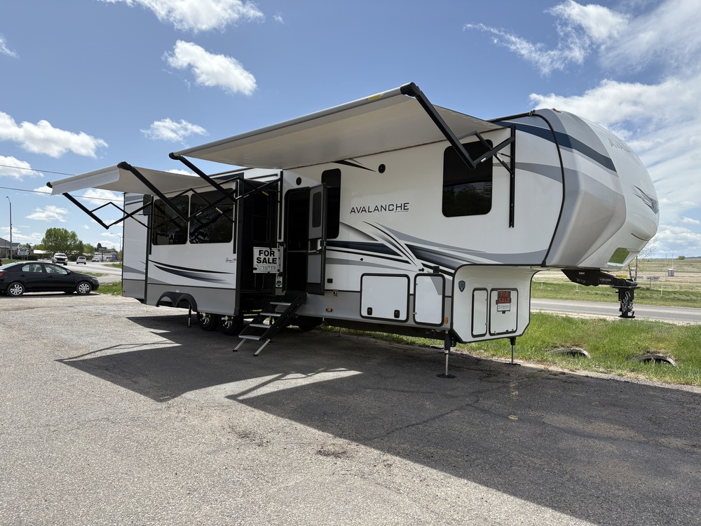 Photo of Rv