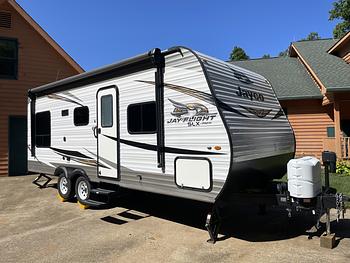 Thumbnail of RV