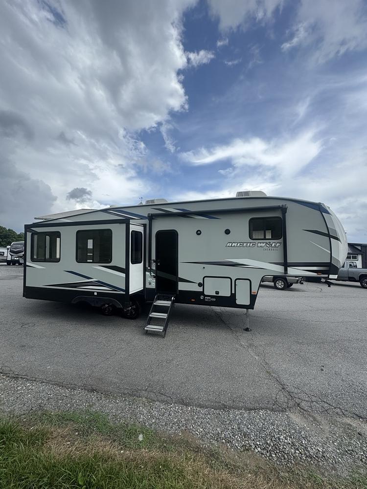 Photo of Rv
