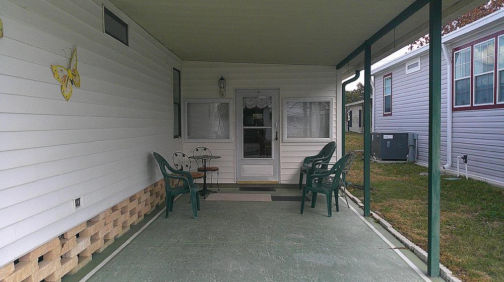 Lake Griffin Harbor Village