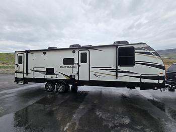 Thumbnail of RV