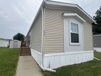 Thumbnail of mobile home