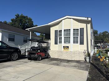 Thumbnail of mobile home