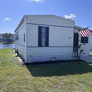 Thumbnail of mobile home