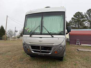 Thumbnail of RV