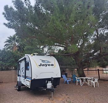 Thumbnail of RV