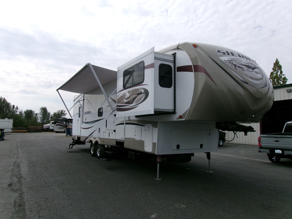 Photo of Rv