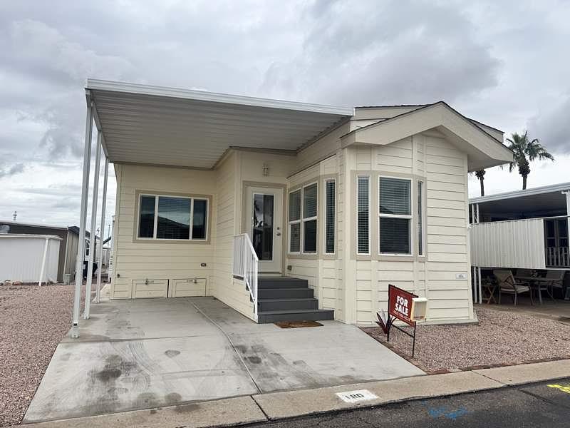 Photo of Mobile Home